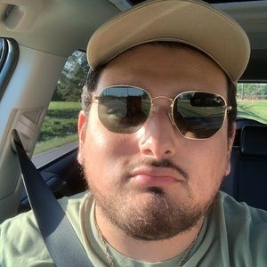 Meet your Posher, Fernando